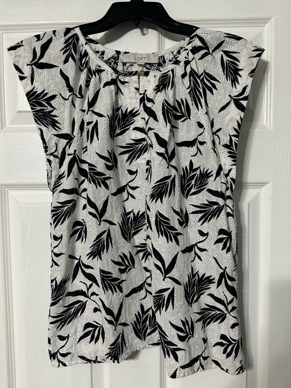 LOFT Leaf-Print Eyelet Cap Sleeve Blouse
